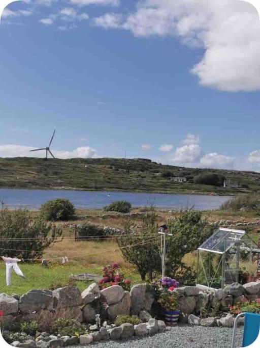Appartamento Curlews Rest - Gateway To The Aran Islands Galway Esterno foto
